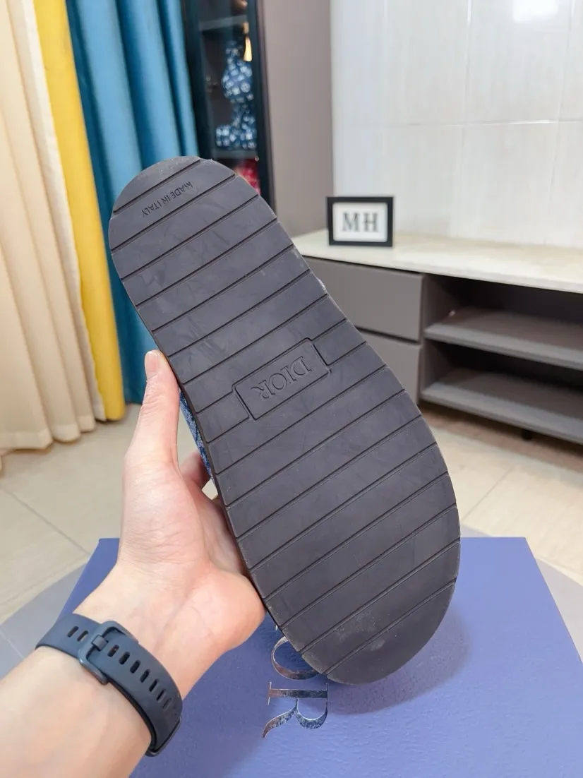 Men's shoes 💰380🌸🌸【Dior】Top purchasing agent 🇮🇹 Di Street Male God half drag counter synchronization, uppers imported from Italy with D logo fabric, high-quality complex splicing craftsmanship, soles: original soles specially provided by the original factory, exclusive event molded soles super comfortable, original factory single goods, 🔍🔍high quality, you can enter and exit the counter at will, welcome to compare, size number 38-45 (order 46)